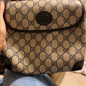 Gucci shoulder bag